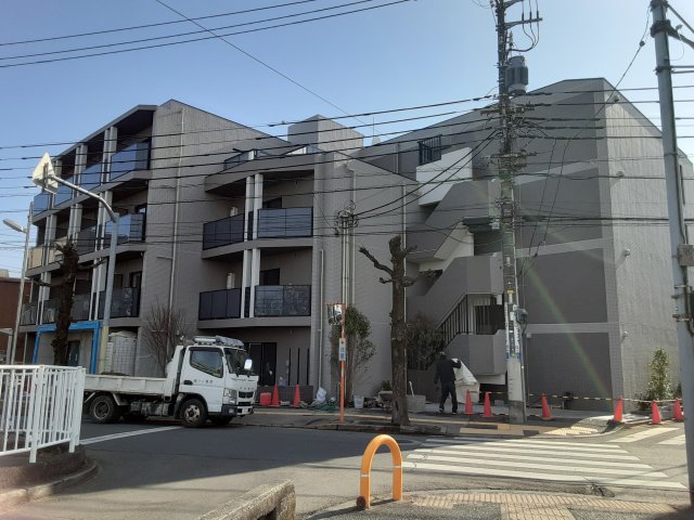 2/30 外観