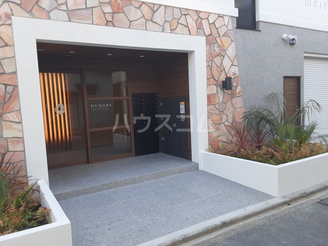 3/8 エントランス