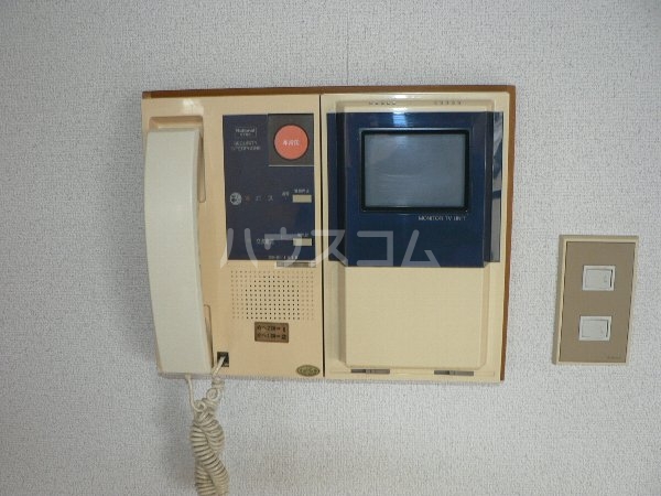 16/22 エントランス