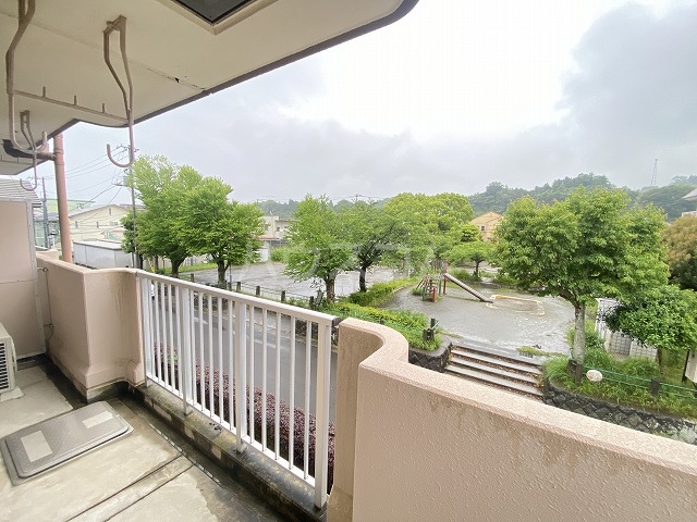 21/30 バルコニー