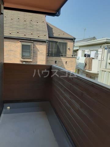 17/27 バルコニー