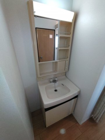 15/30 洗面
