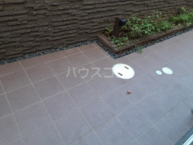 20/30 バルコニー