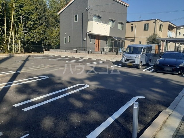 14/20 エントランス