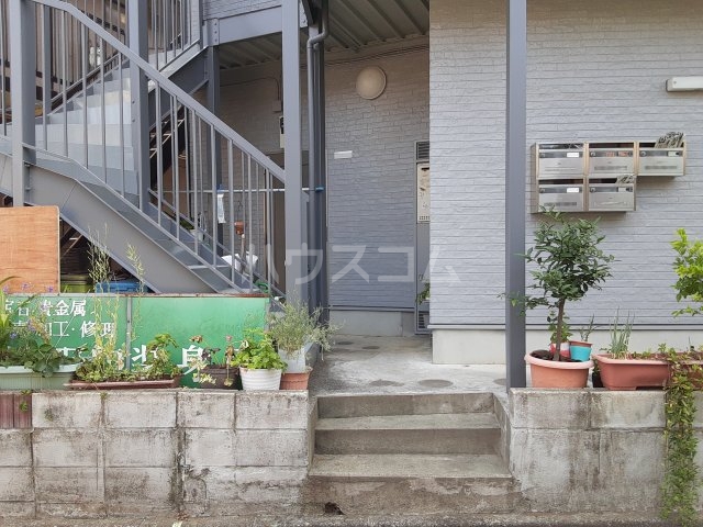 2/3 エントランス