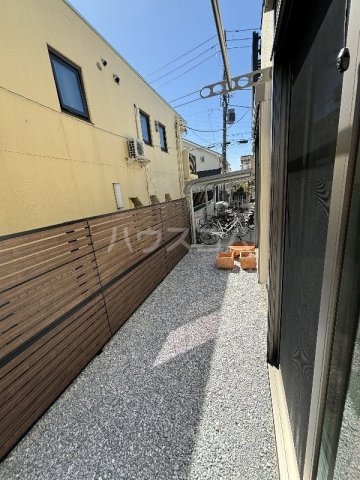 15/28 バルコニー