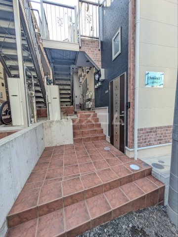 29/30 エントランス