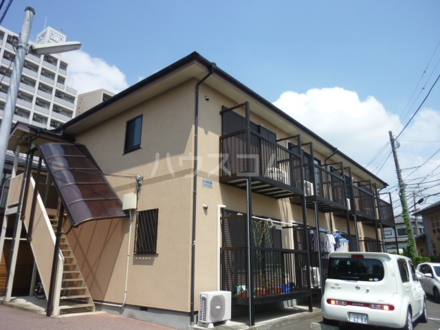 21/30 エントランス