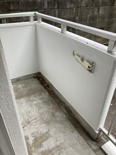 20/27 バルコニー