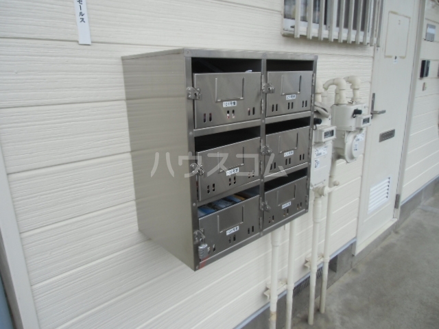 22/30 エントランス