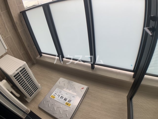 20/30 バルコニー