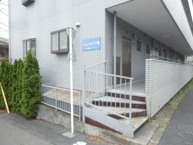 20/30 エントランス