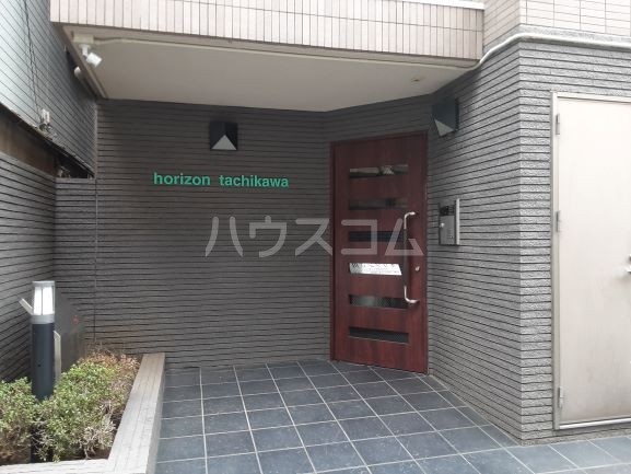 3/6 エントランス