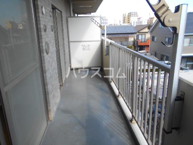 14/27 バルコニー