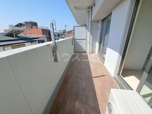 17/26 バルコニー