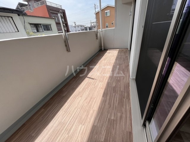 19/30 バルコニー