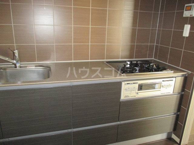 15/30 キッチン