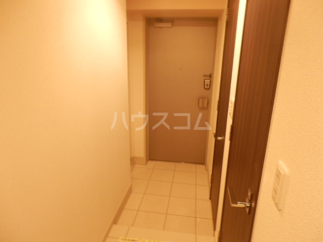14/30 玄関