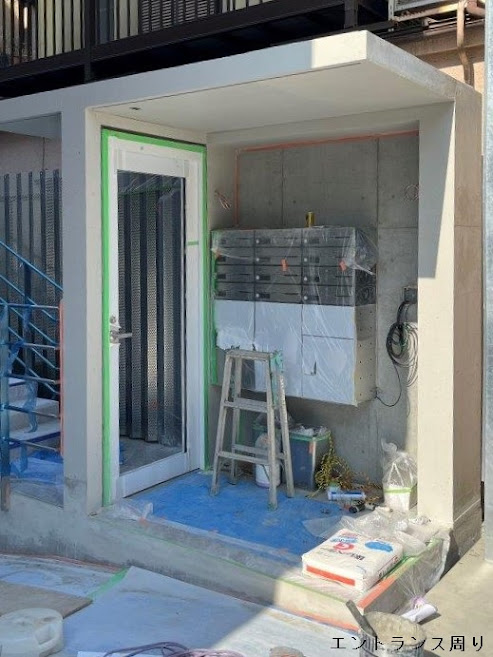 26/30 エントランス