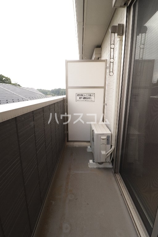 13/30 バルコニー