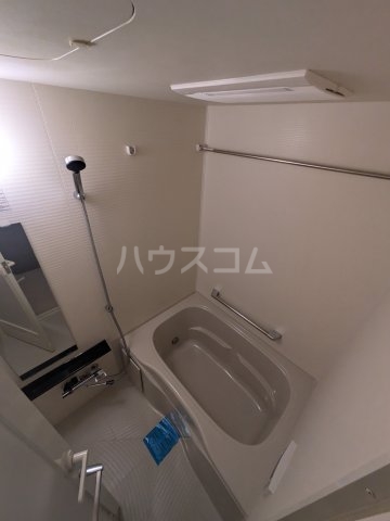 17/30 浴室