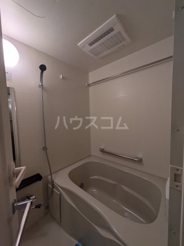 16/30 浴室