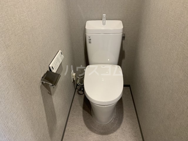 13/30 トイレ