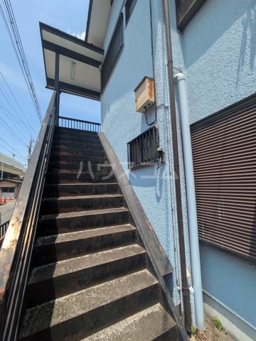 17/22 エントランス