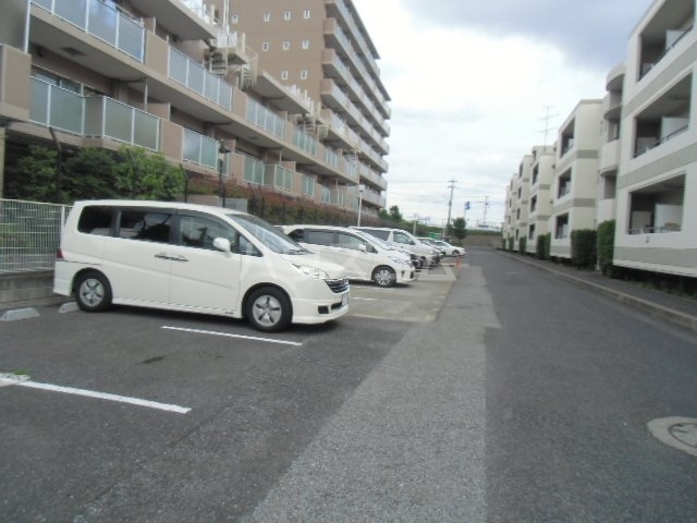 2/10 駐車場