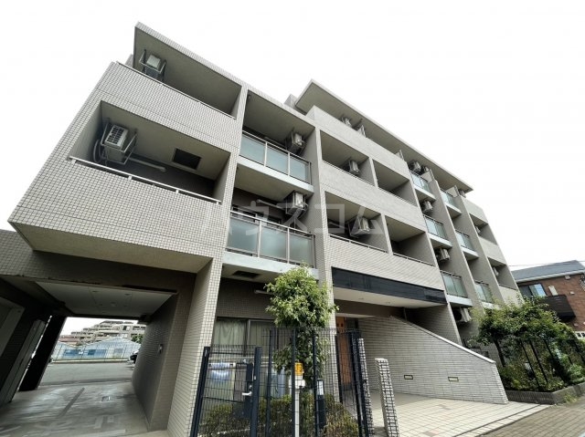 2/30 外観