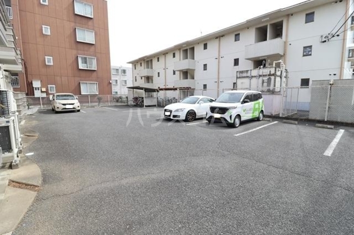 11/13 駐車場
