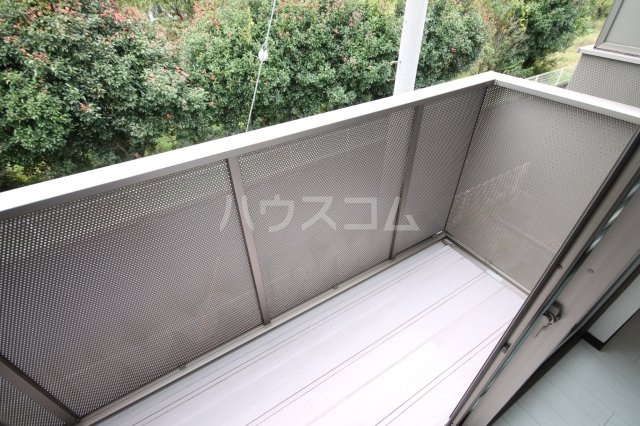 18/25 バルコニー