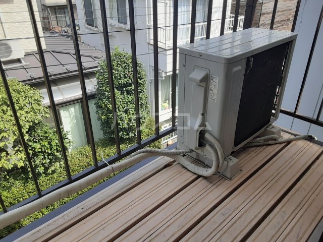 16/20 バルコニー