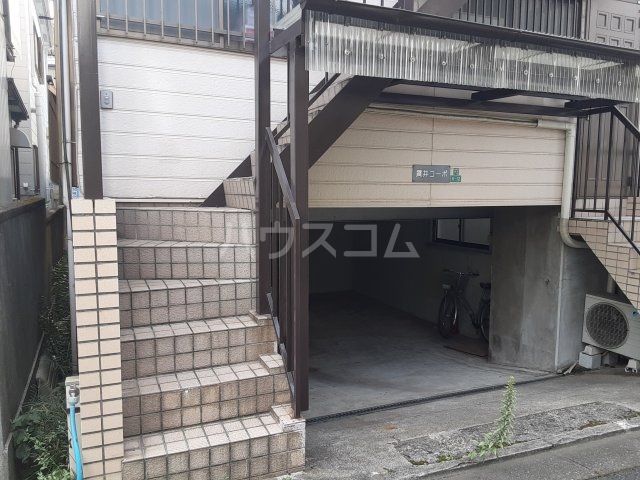 19/20 エントランス