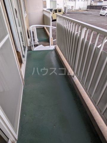 18/25 バルコニー