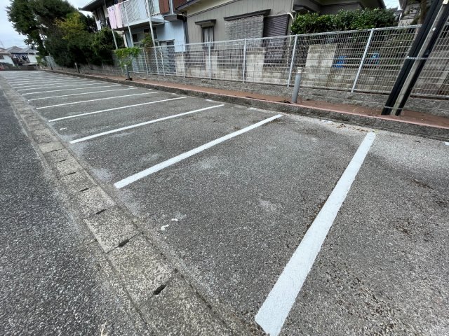 24/30 駐車場