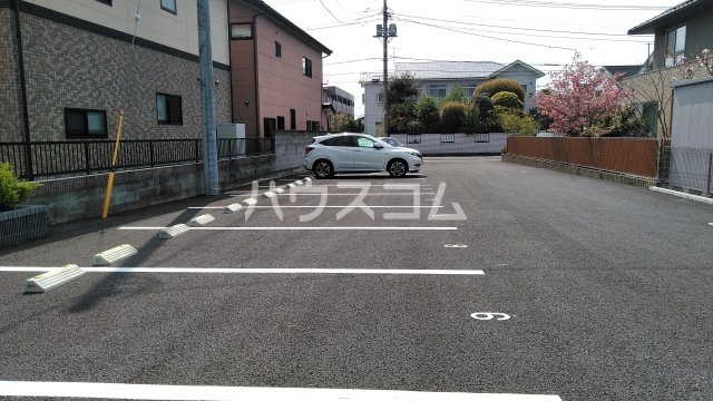 21/25 駐車場