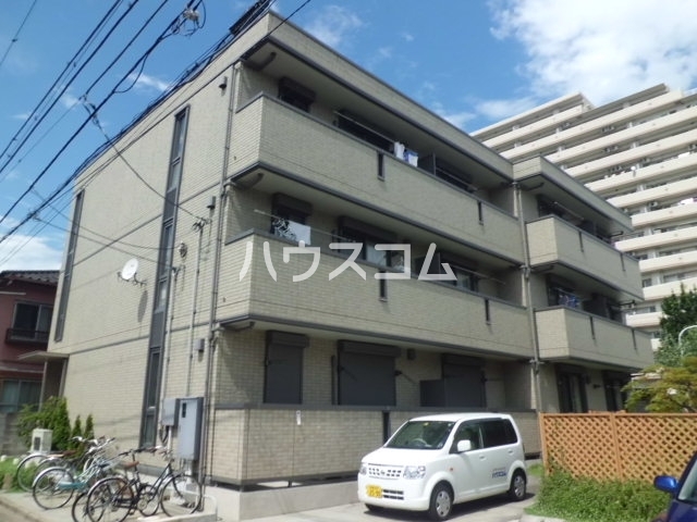 2/4 外観