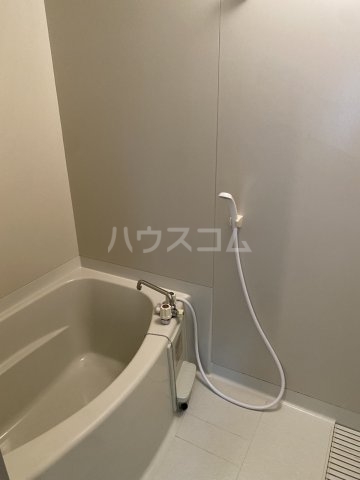 17/30 浴室