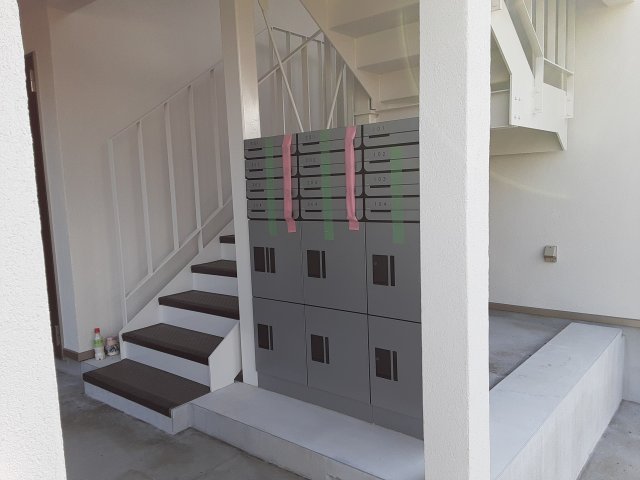 22/25 エントランス