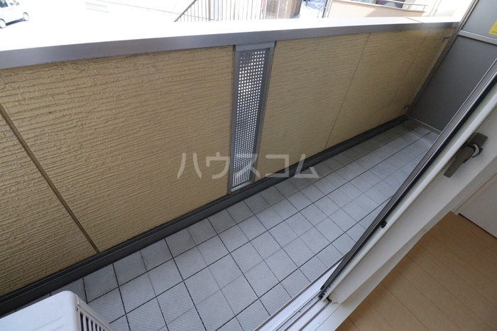 17/27 バルコニー