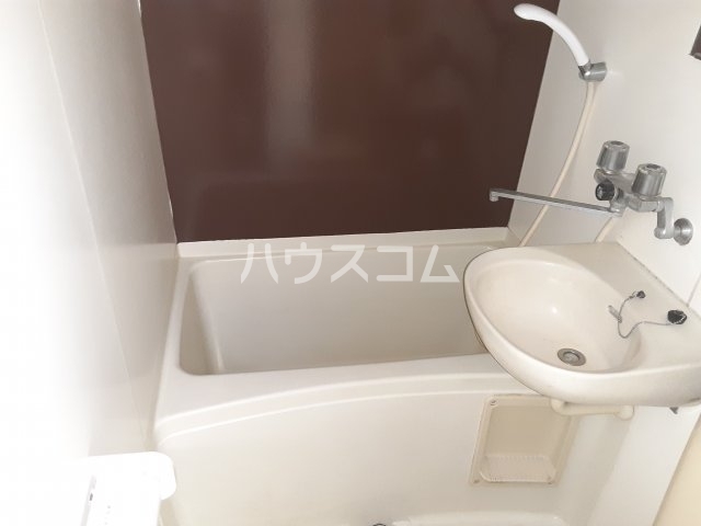 浴室