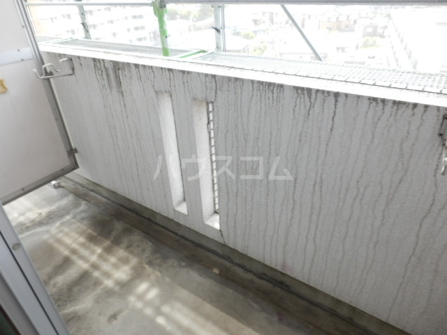 13/30 バルコニー