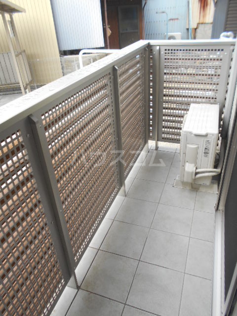 15/26 バルコニー