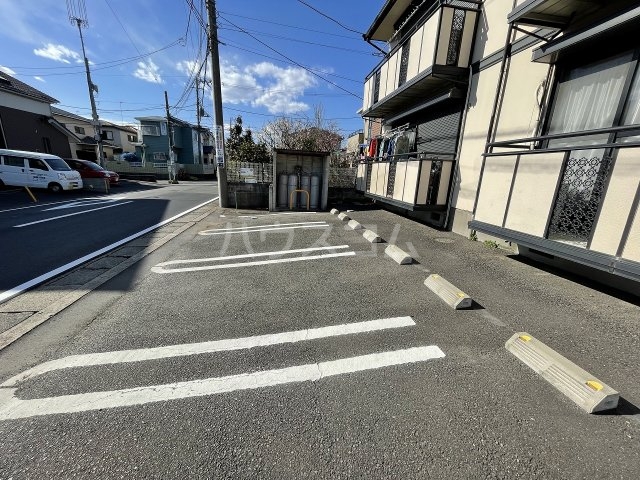18/24 駐車場