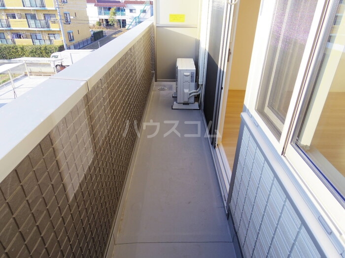13/23 バルコニー
