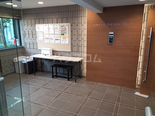 29/30 エントランス