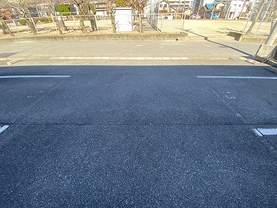 19/22 駐車場