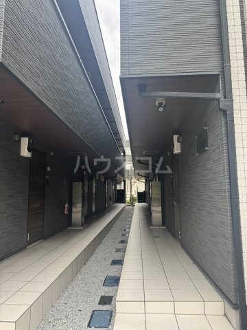 20/28 エントランス