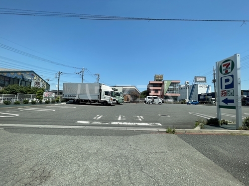 周辺